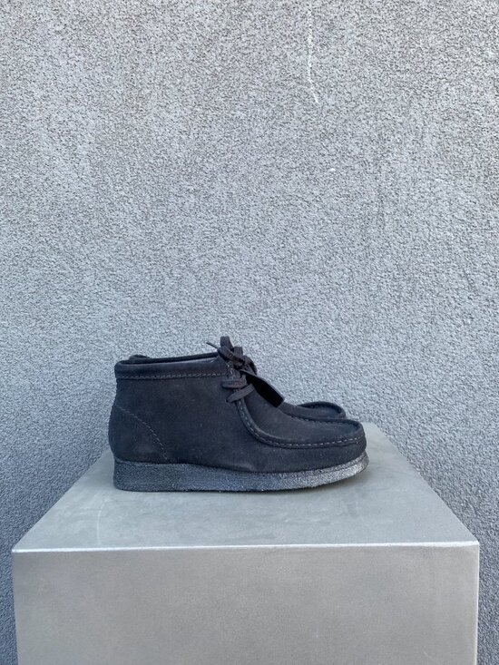 Clarks Wallabee - Black Suede Brand New